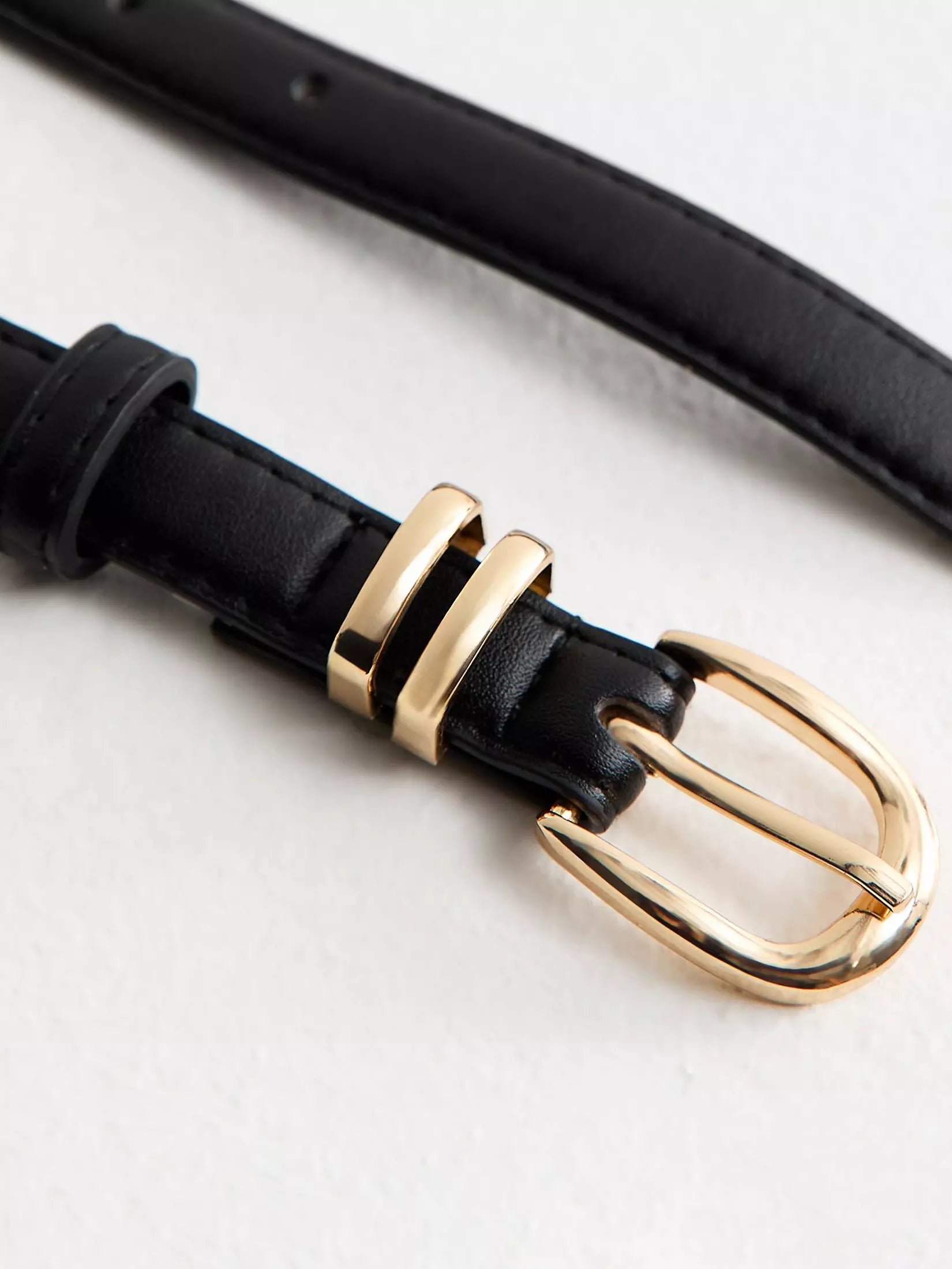 New Look Black Faux Leather Skinny Belt